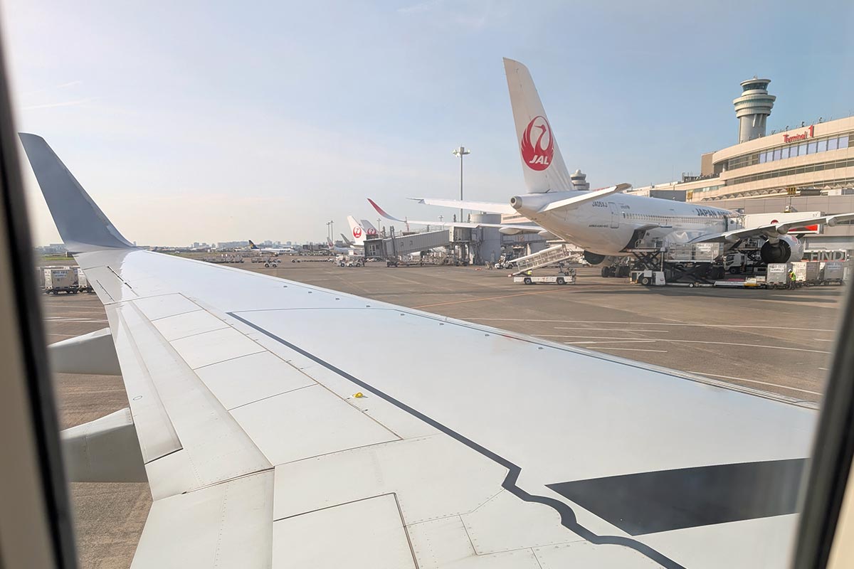 JAL便が発着する羽田空港第1ターミナル