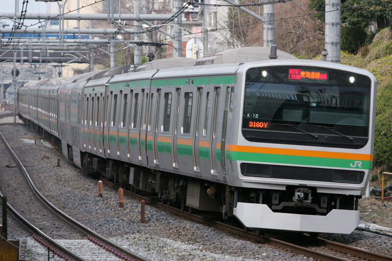 湘南新宿ラインのE231系電車