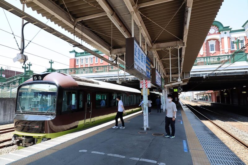 東京駅をイメージしているJR高崎線の深谷駅