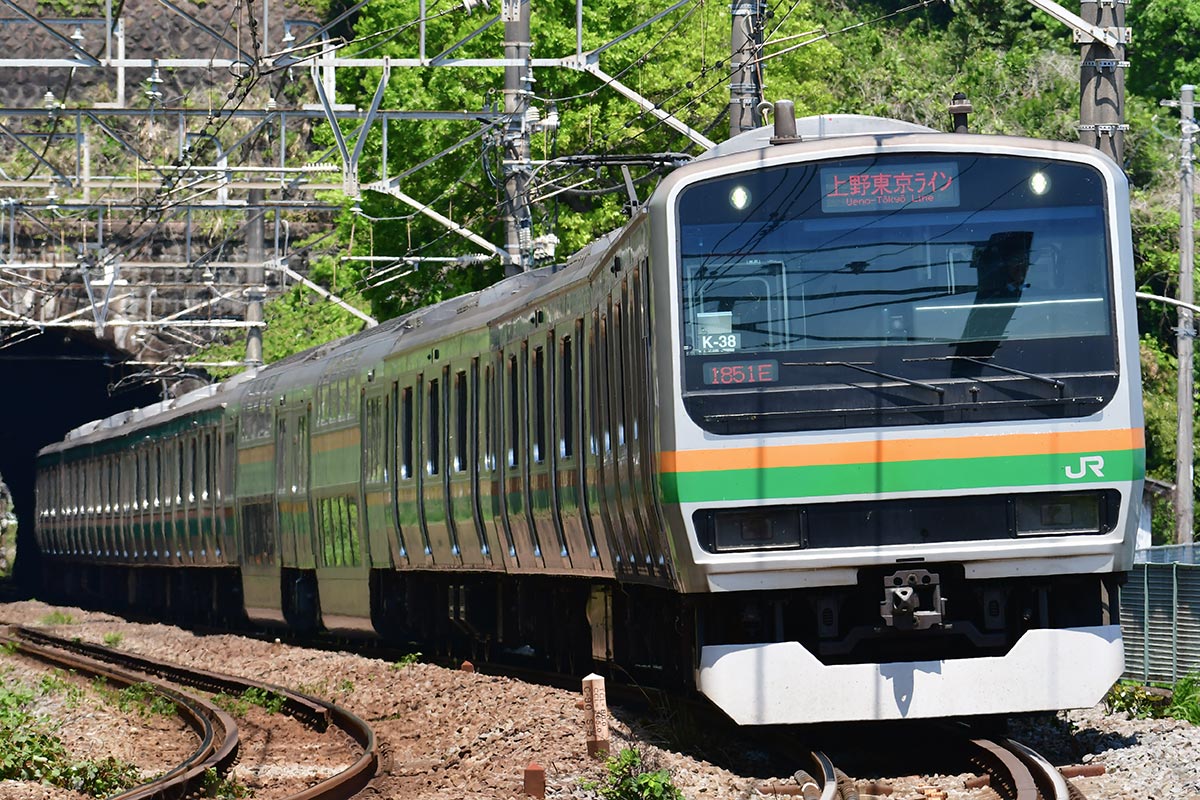 上野東京ラインのE231系電車