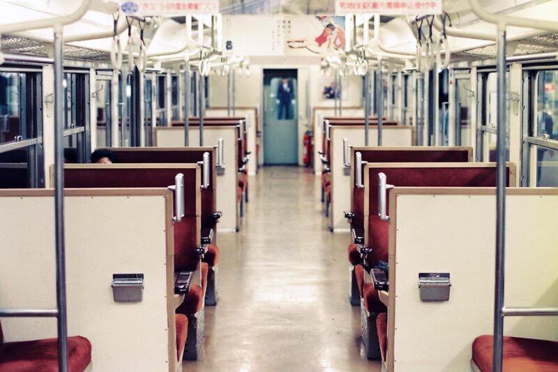 昭和・平成初期の普通列車車内