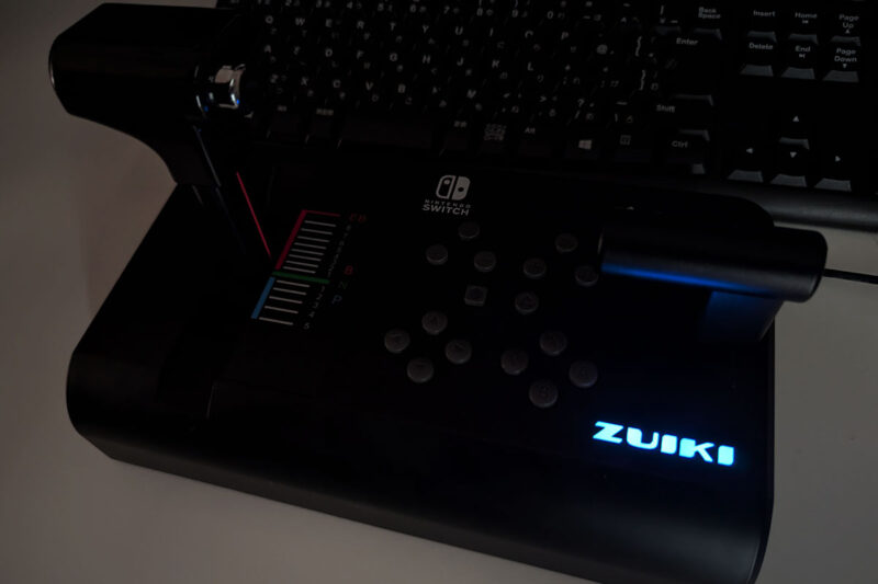 「ZUIKI」が光る「ズイキマスコン for Nintendo Switch」